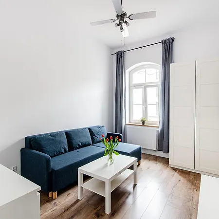 Apartment Delux Stara Oficyna 10 *
